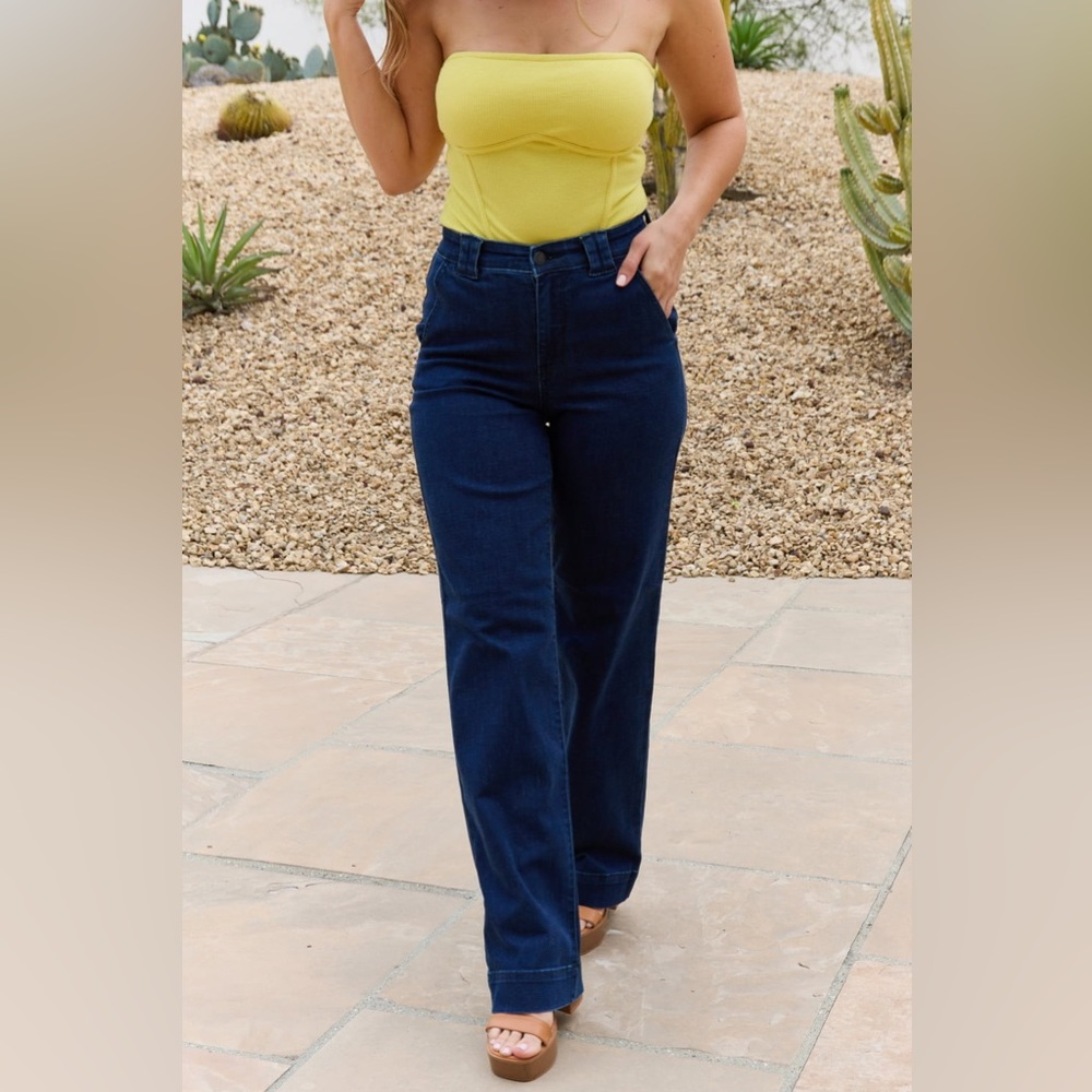 NWT JUDY BLUE Riza High Waisted Dark Wash Wide Leg Trouser Jeans